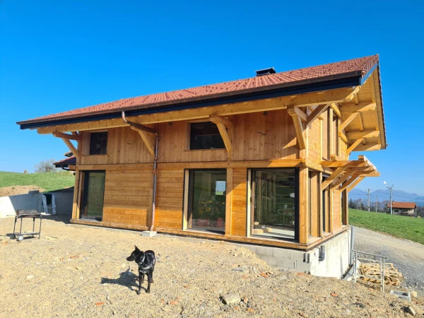 Chalet poteaux poutre en douglas