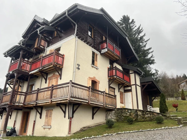 Couverture ,isolation et zinguerie + extensions bâtiment